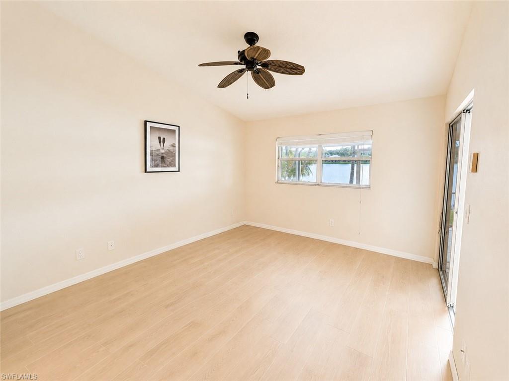 LAKEPORT VILLAS - Residential