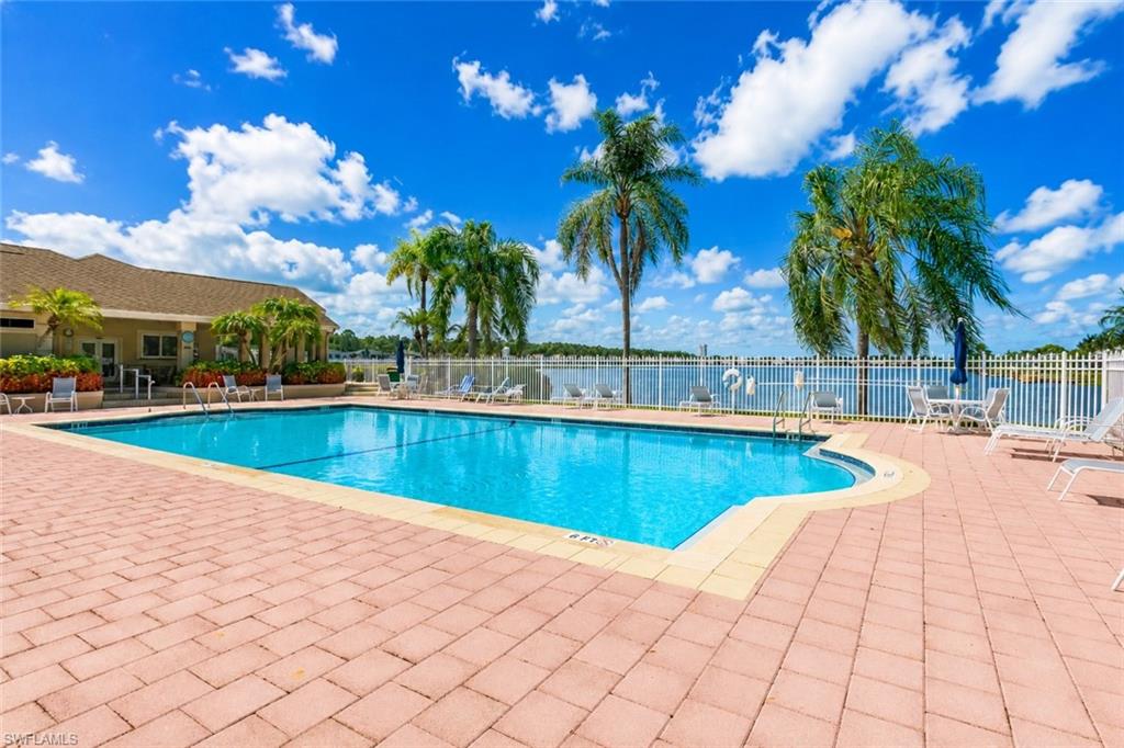 LAKEPORT VILLAS - Residential