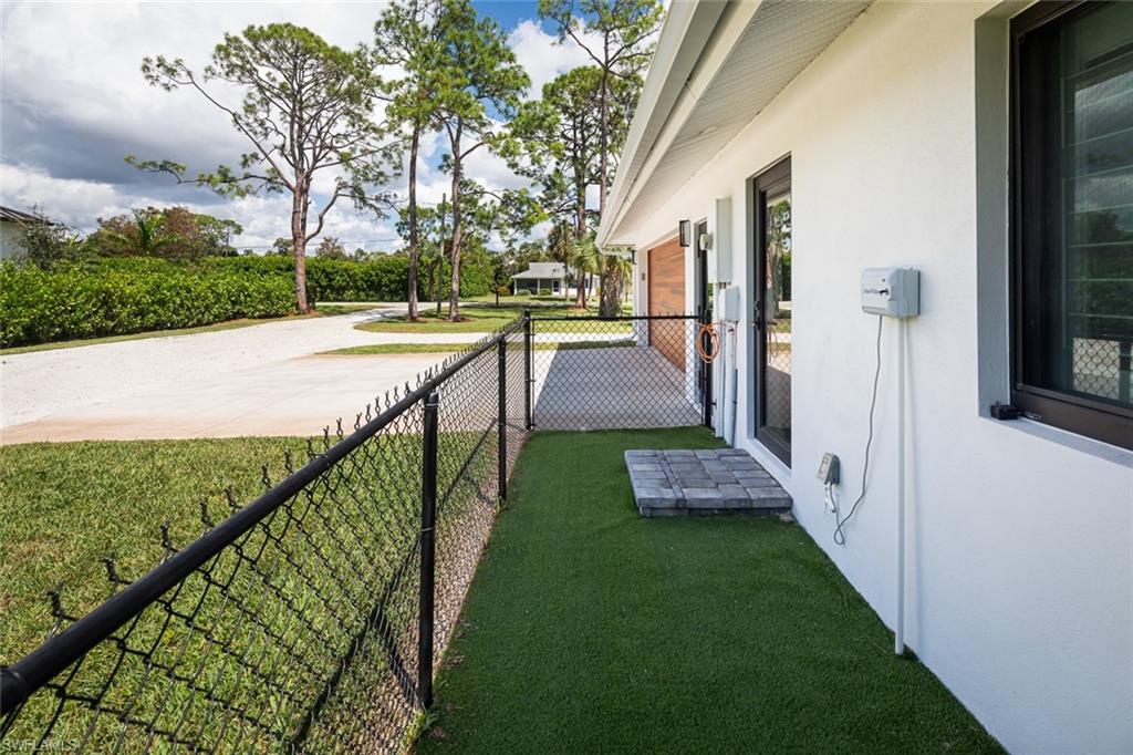 PINE RIDGE - Residential