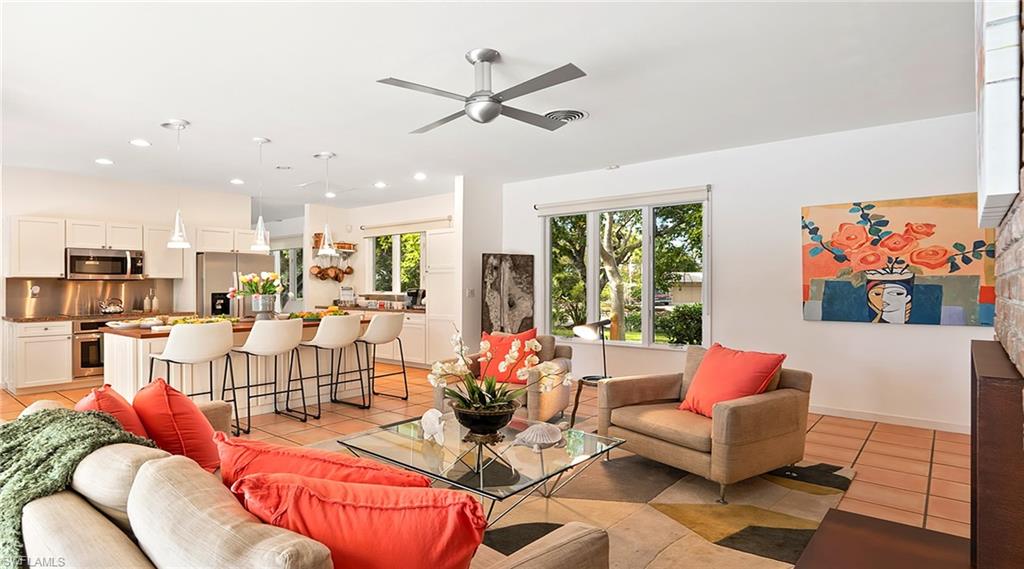 COQUINA SANDS - Residential Lease