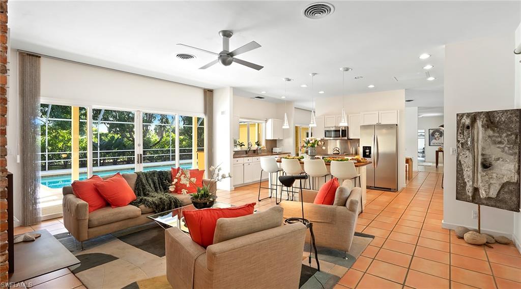 COQUINA SANDS - Residential Lease