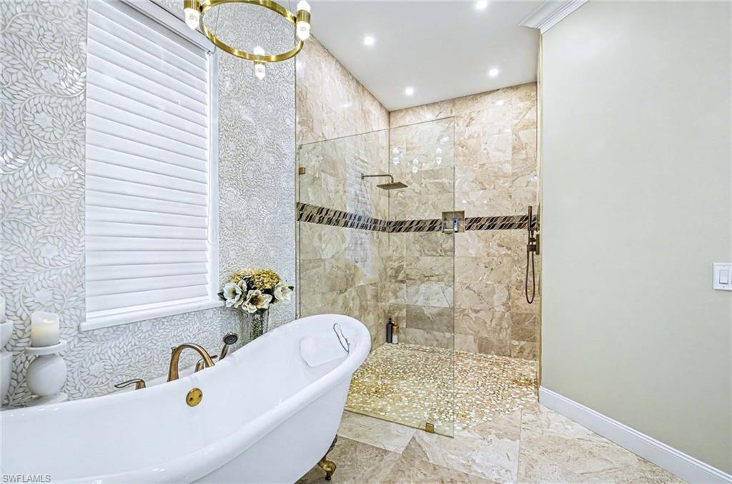 QUAIL WOODS ESTATES - Residential