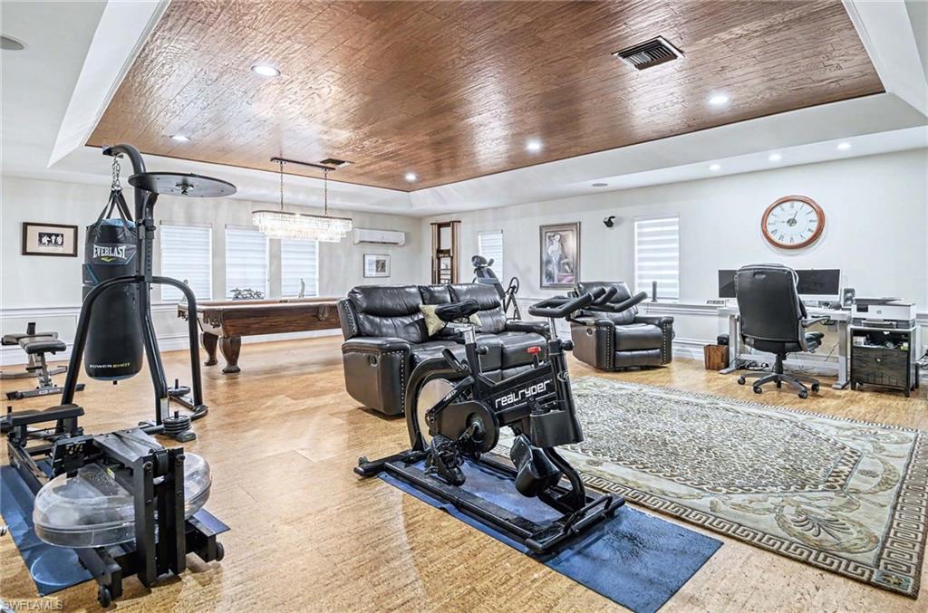 QUAIL WOODS ESTATES - Residential