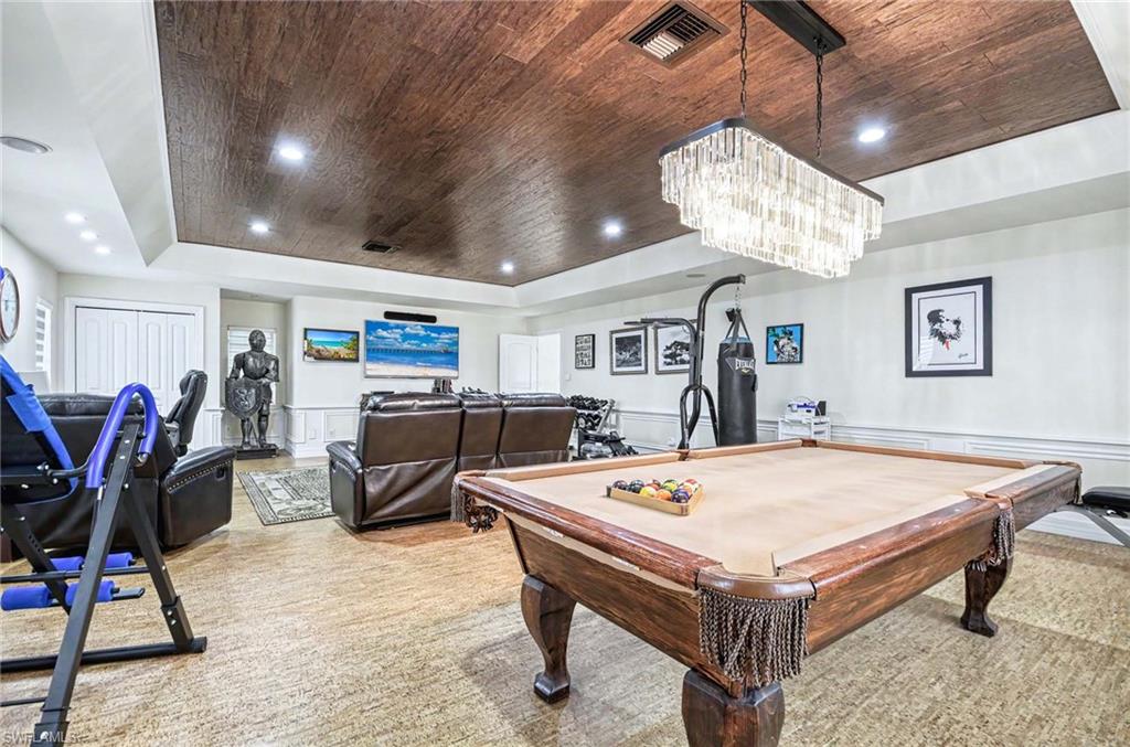 QUAIL WOODS ESTATES - Residential