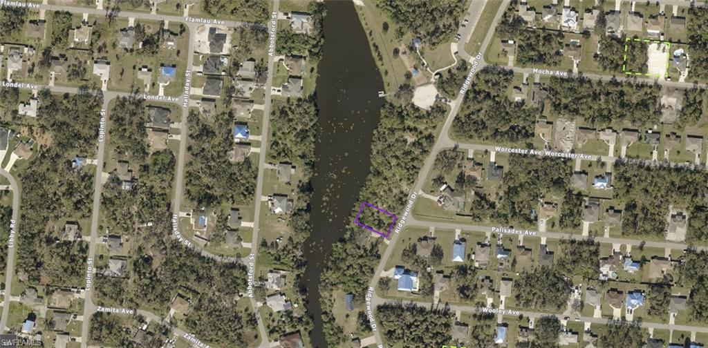 NORTH PORT - Land