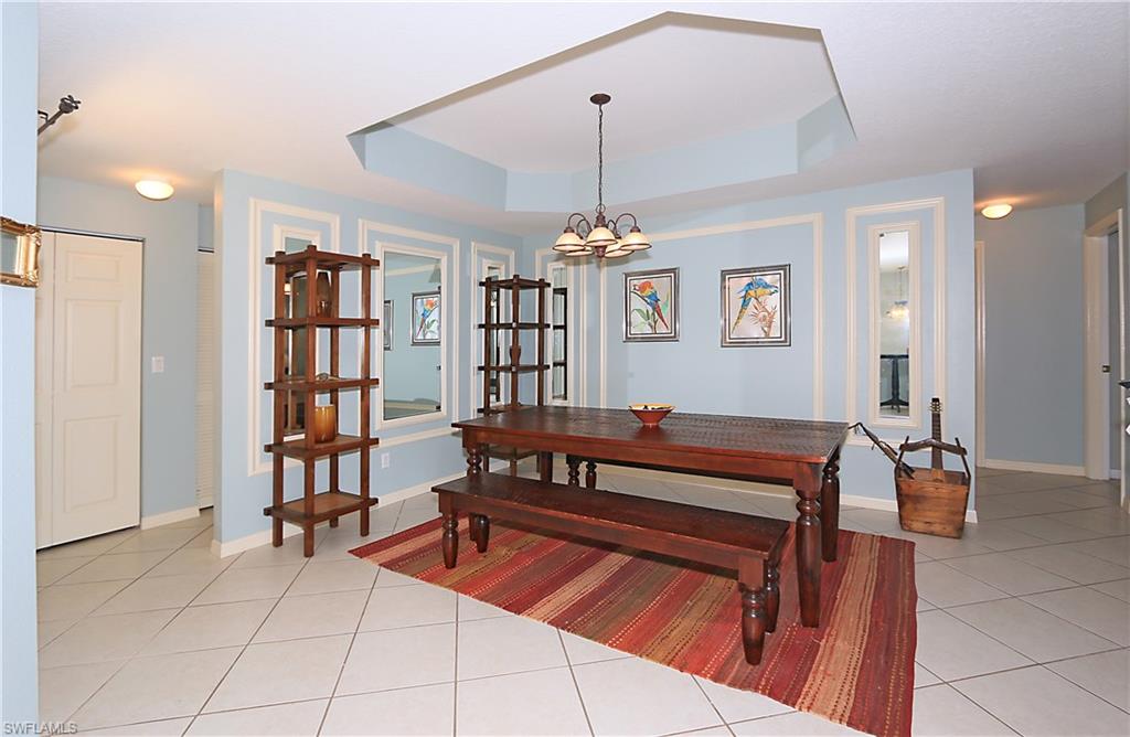 HUNTINGTON LAKES - Residential