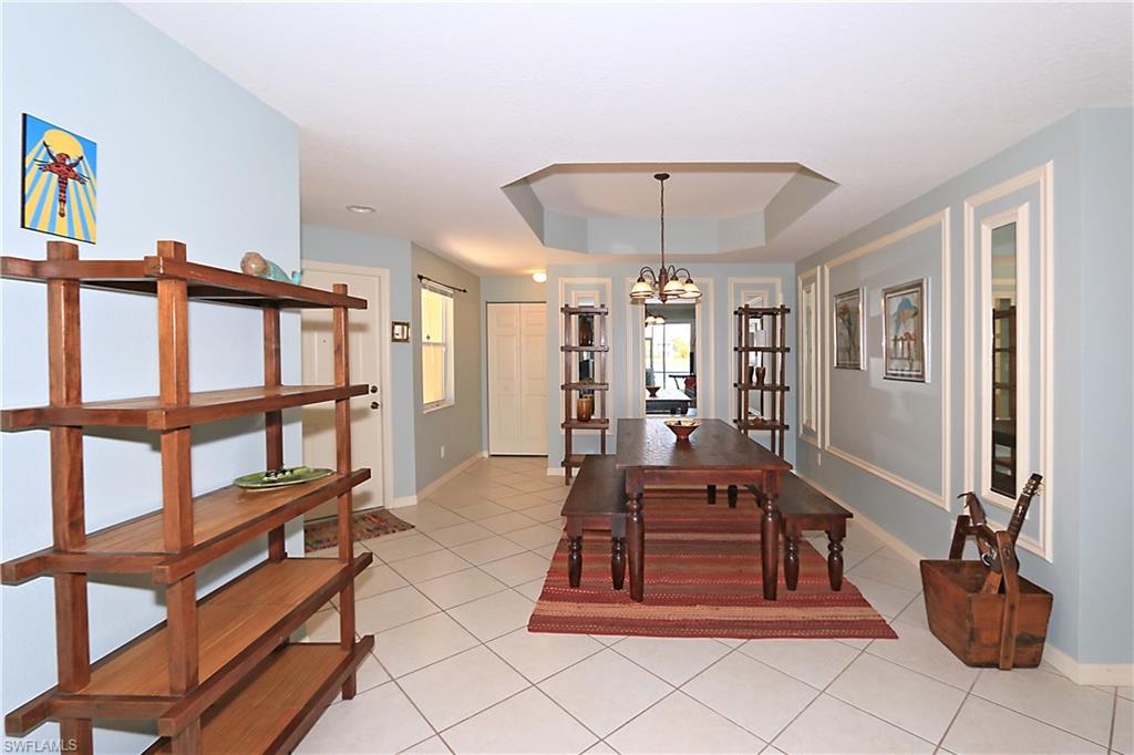 HUNTINGTON LAKES - Residential