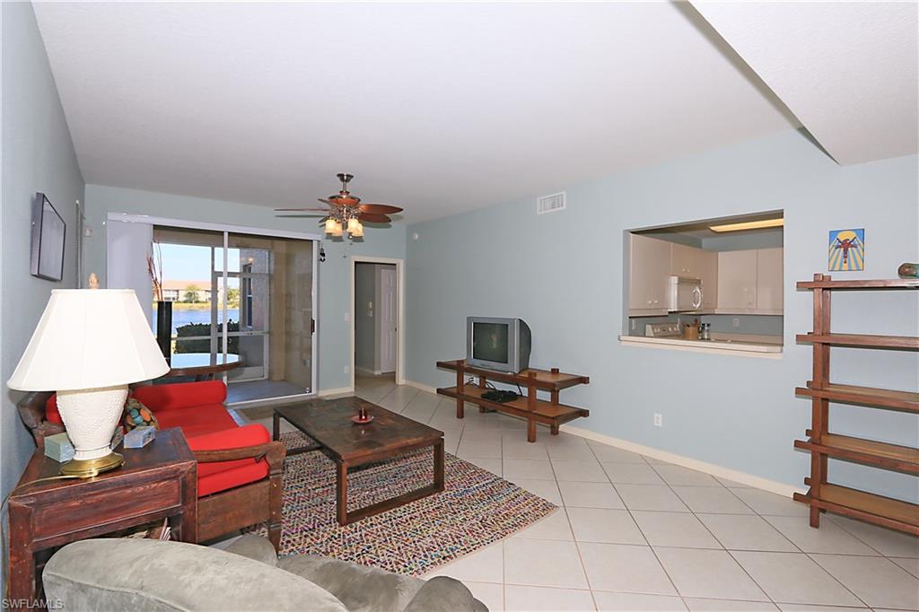 HUNTINGTON LAKES - Residential
