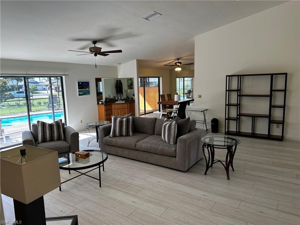 CAPE CORAL - Residential Lease