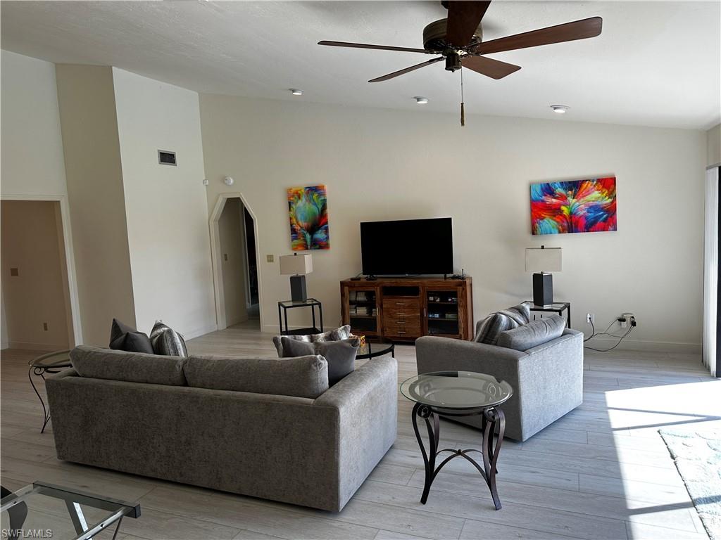 CAPE CORAL - Residential Lease