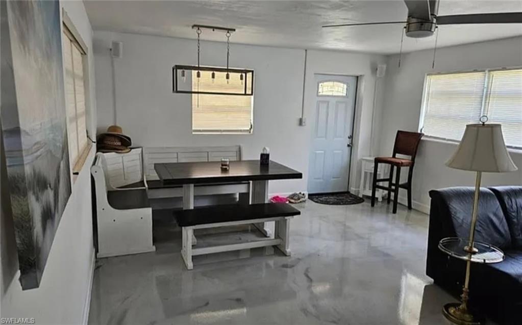 BELLE AIRE LAGOON - Residential Lease