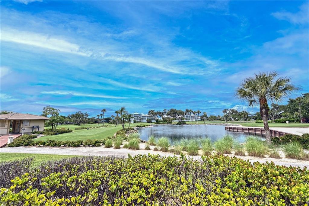 HIDEAWAY BEACH - Land