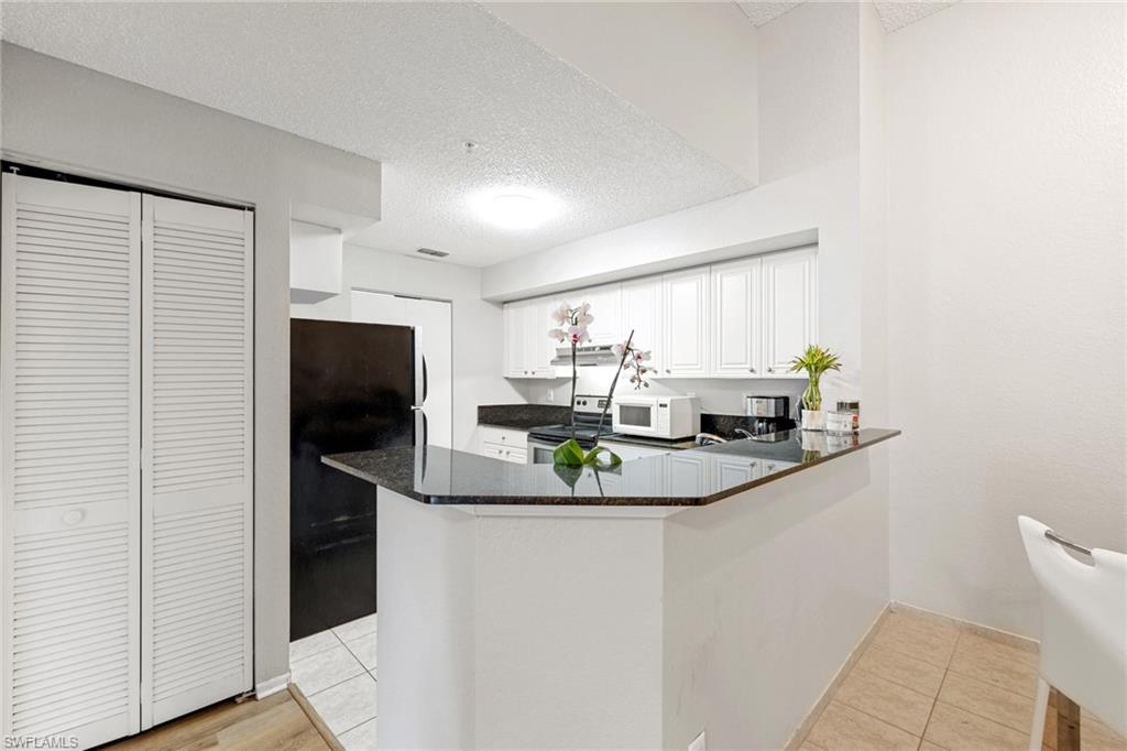 IBIS CLUB INTERNATIONAL - Residential