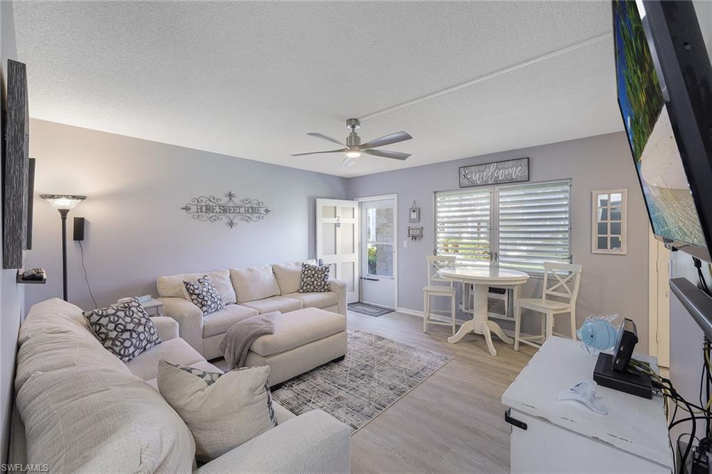 AQUARIUS APTS OF MARCO ISLAND - Residential