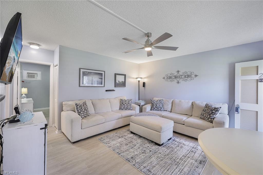 AQUARIUS APTS OF MARCO ISLAND - Residential
