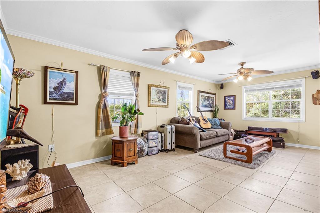 KREAMERS AVOCADO SUBD - Residential