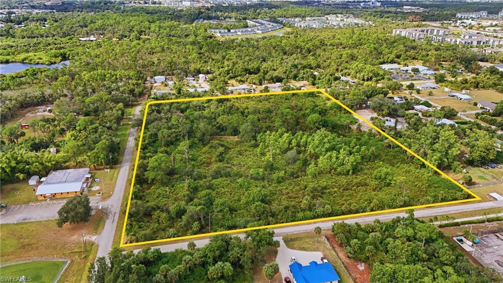 NORTH FORT MYERS - Land