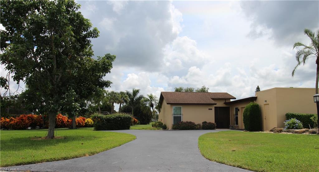 LAKEWOOD VILLAS - Residential