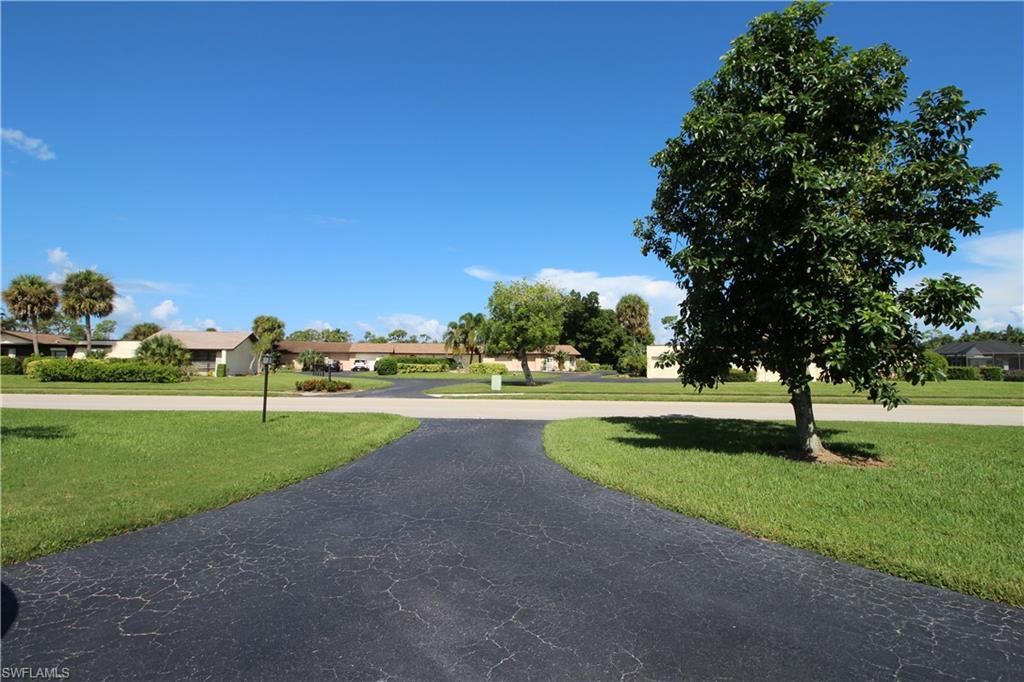 LAKEWOOD VILLAS - Residential