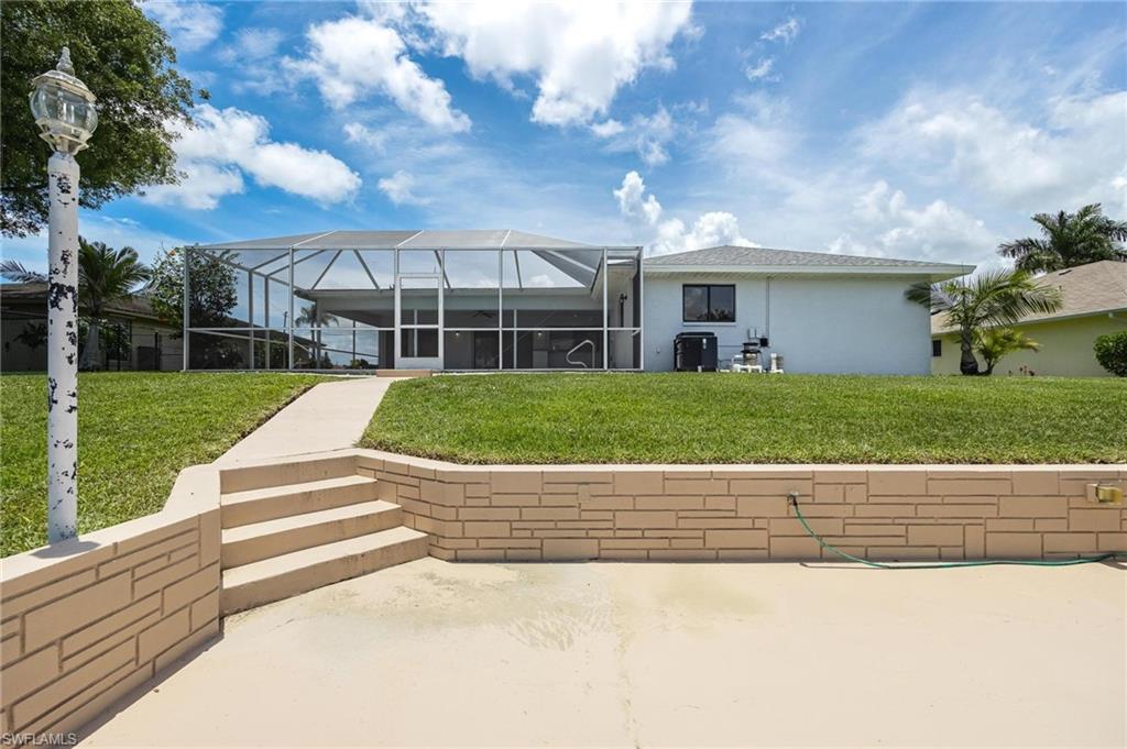 CAPE CORAL - Residential