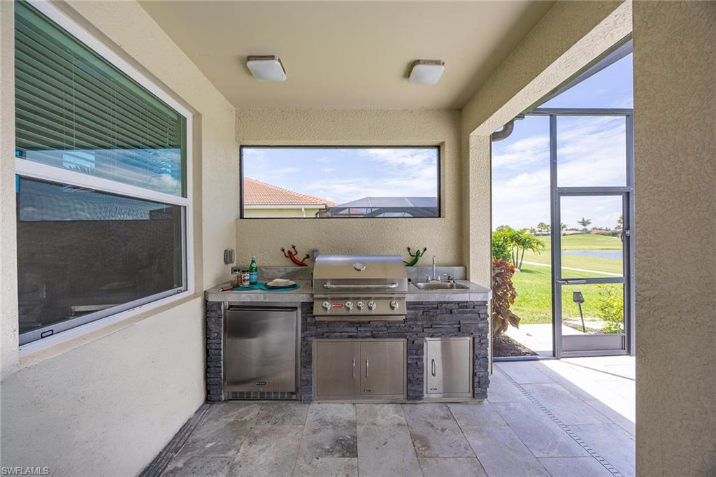 ROYAL PALM GOLF ESTATES - Residential