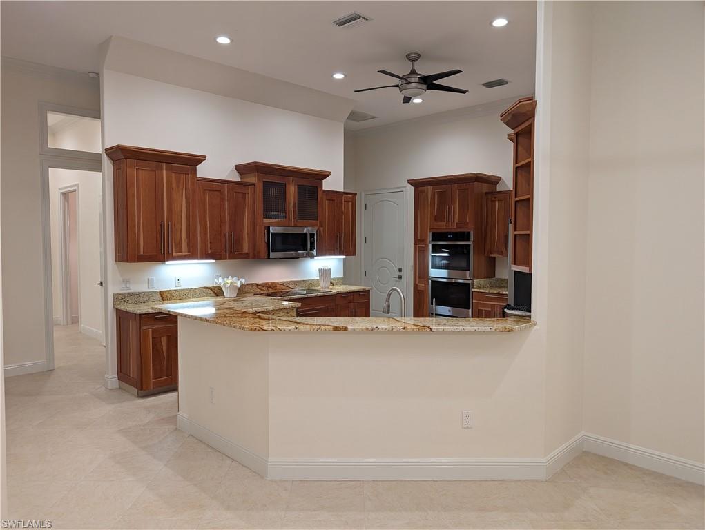 GOLDEN GATE ESTATES - Residential