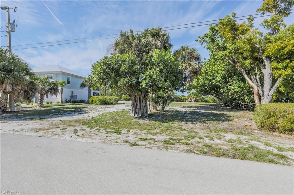 BEACHVIEW COUNTRY CLUB ESTATES - Land