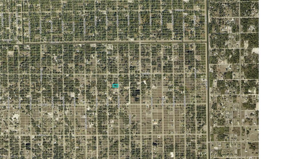 LEHIGH ACRES - Land