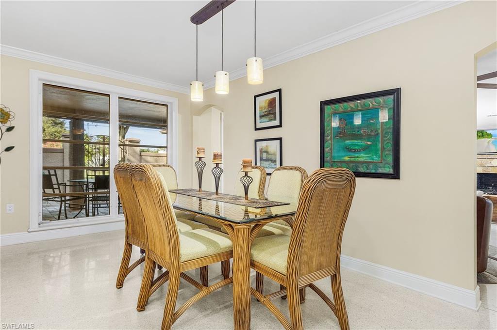 RIVER FOREST ISLAND - Residential