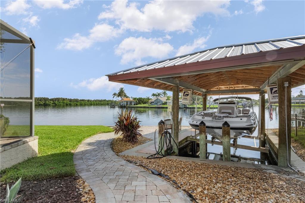 RIVER FOREST ISLAND - Residential