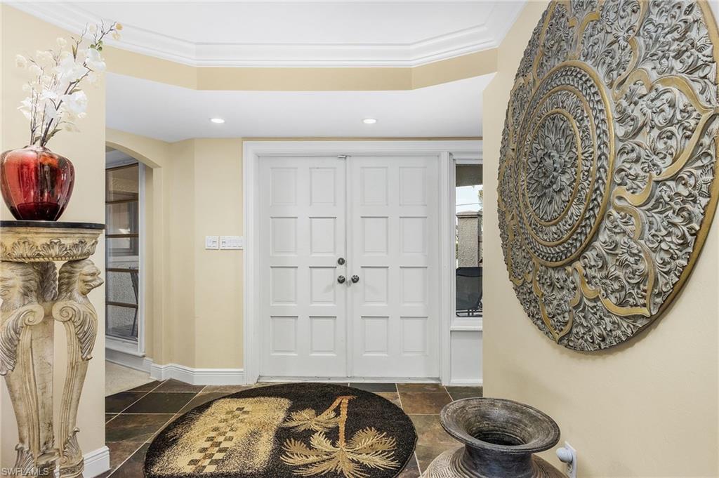 RIVER FOREST ISLAND - Residential