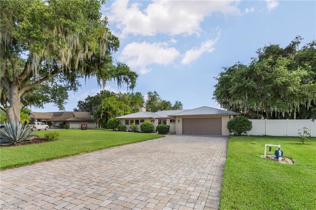 RIVER FOREST ISLAND - Residential