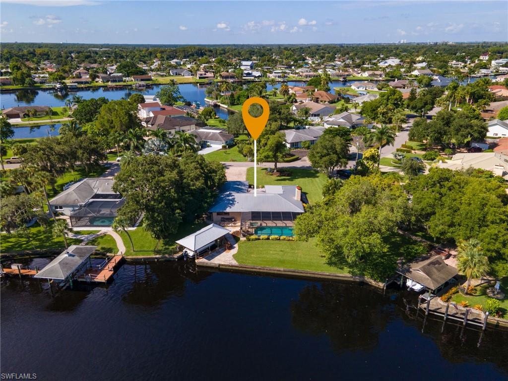 RIVER FOREST ISLAND - Residential