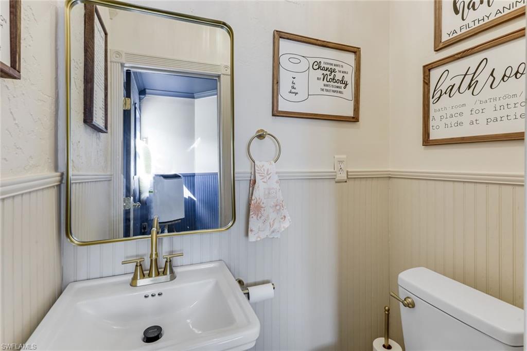 COLONIAL PINES - Residential