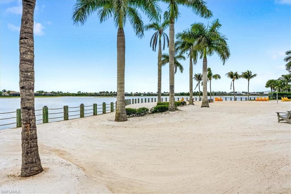 PARROT CAY - Residential