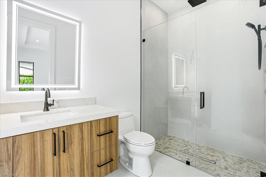 PARROT CAY - Residential