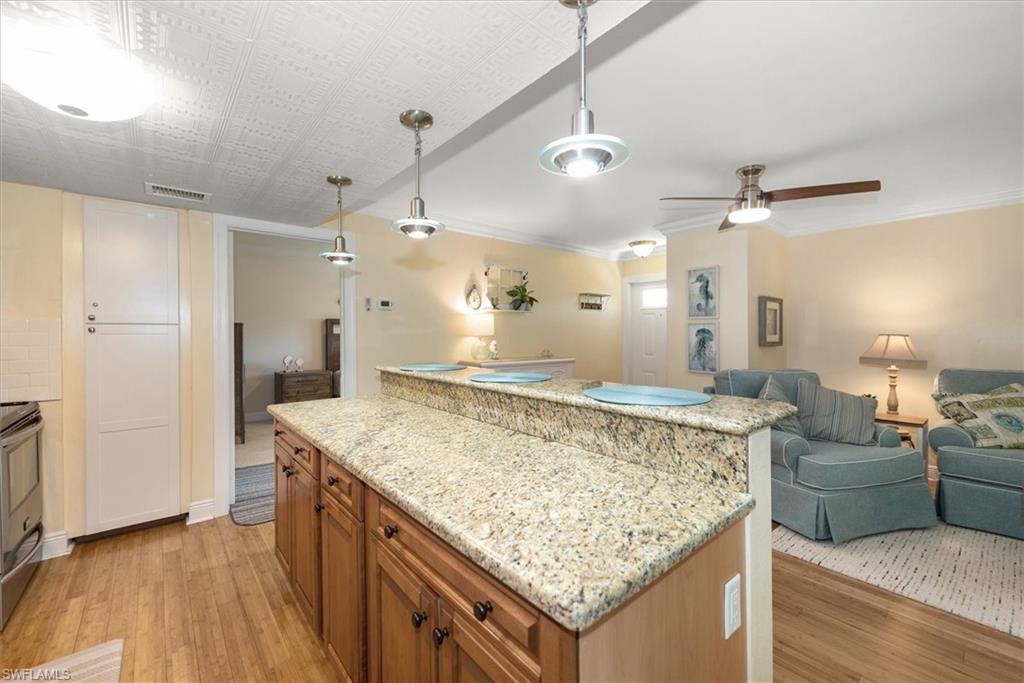 GLADES COUNTRY CLUB - Residential