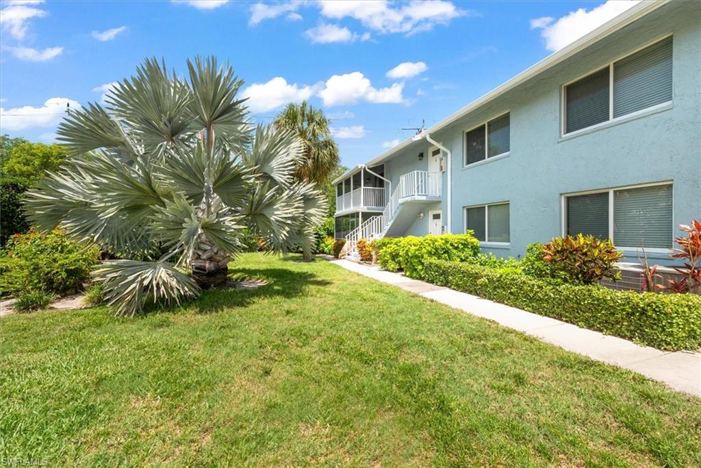 GLADES COUNTRY CLUB - Residential