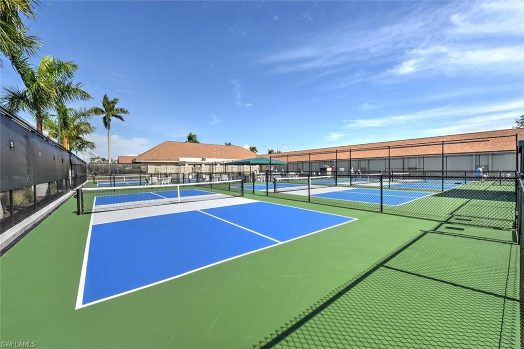 GLADES COUNTRY CLUB - Residential