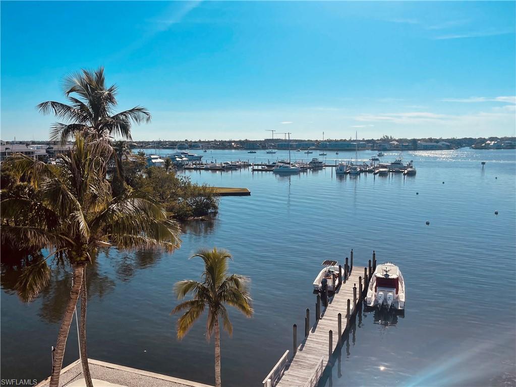 BAY TERRACE - Residential