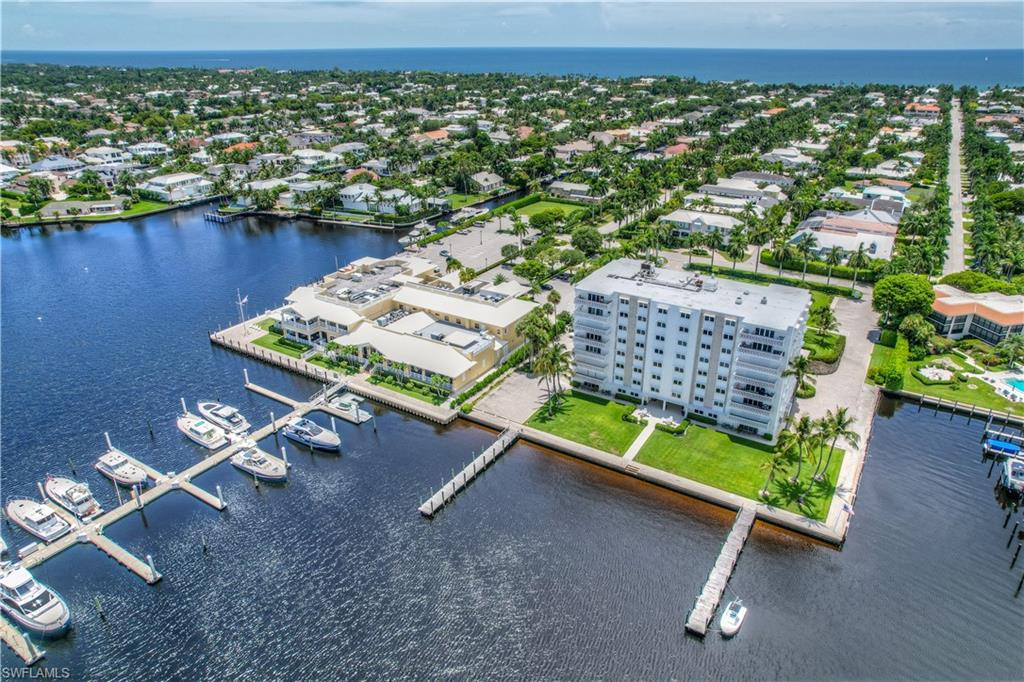 BAY TERRACE - Residential