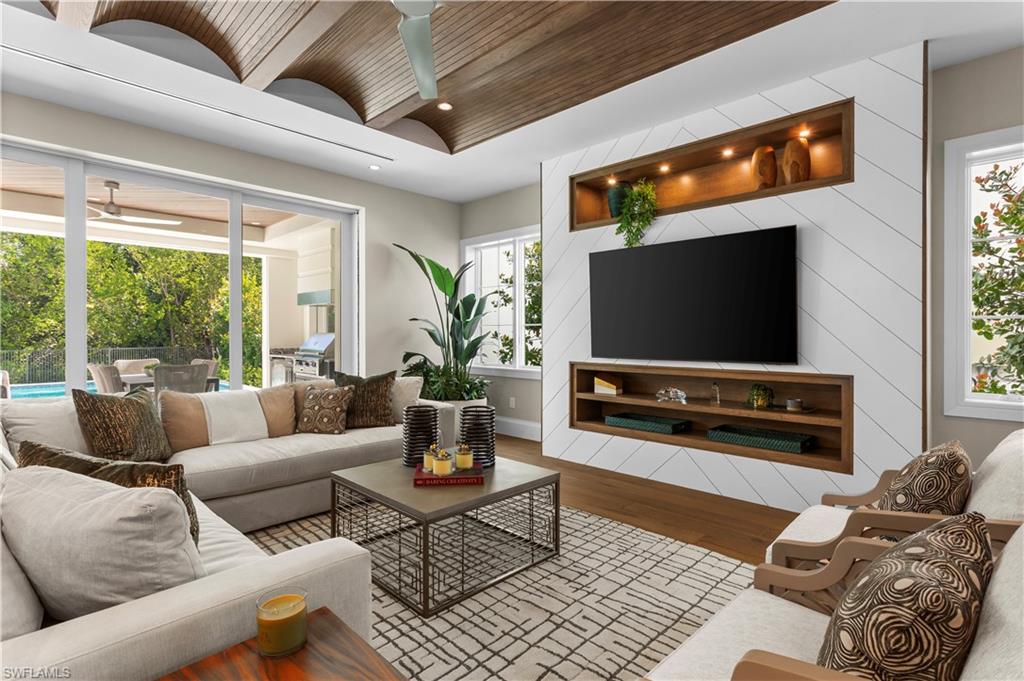MANGROVE BAY - Residential