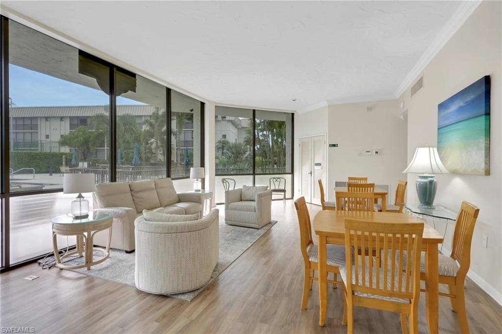 HIDDEN LAKE VILLAS - Residential