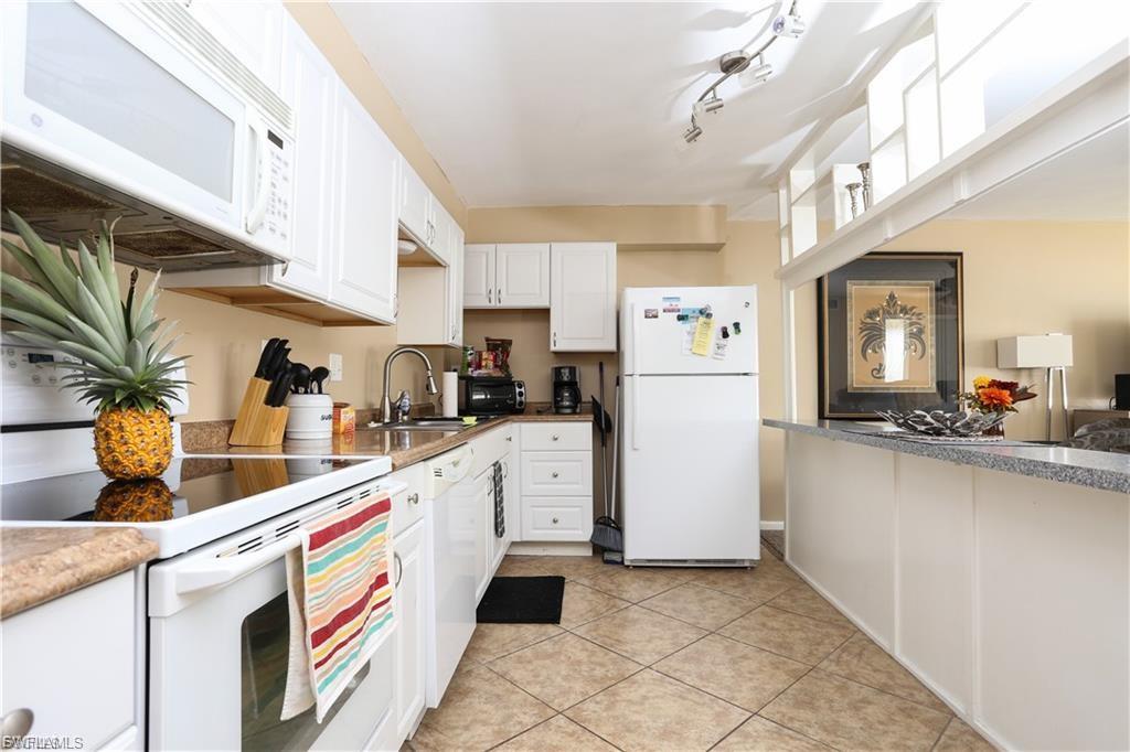 MIRAMAR APARTMENTS CONDO - Residential Lease