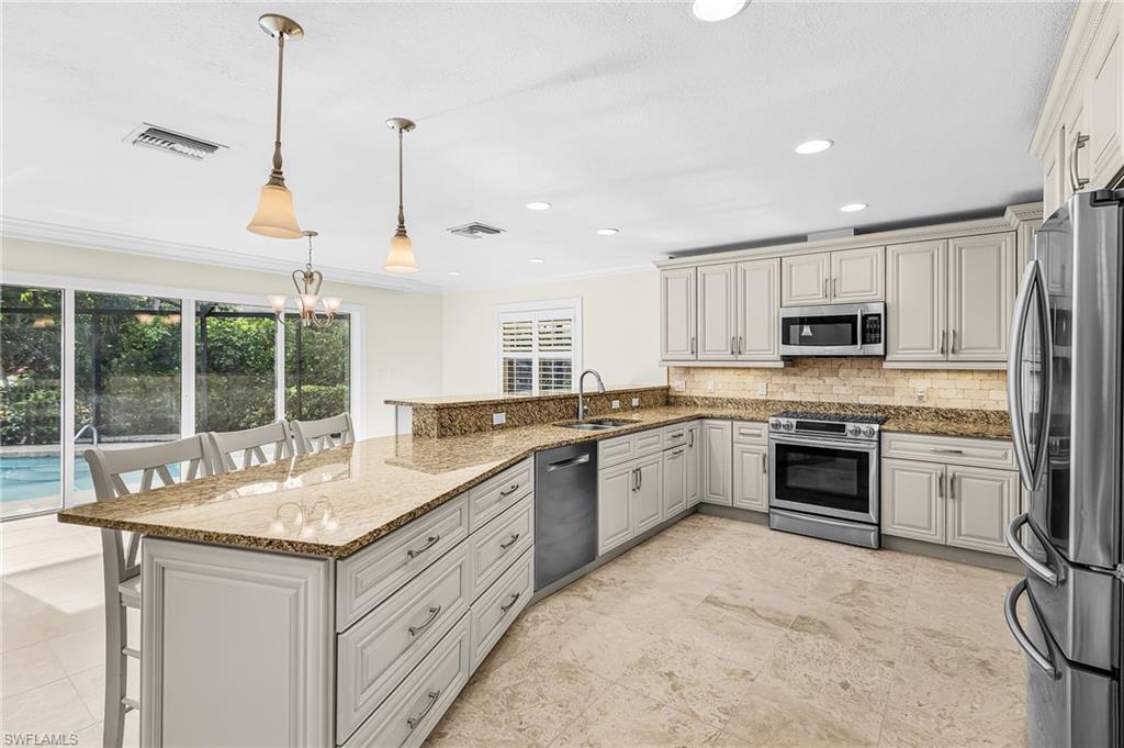 MCGREGOR ISLES - Residential