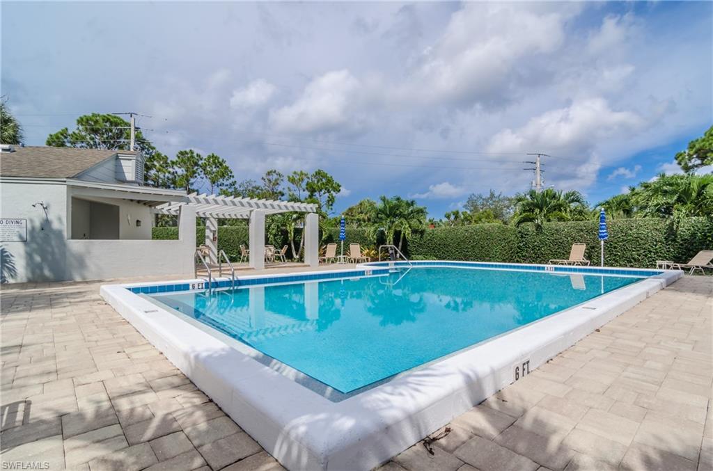 PELICAN RIDGE - Residential