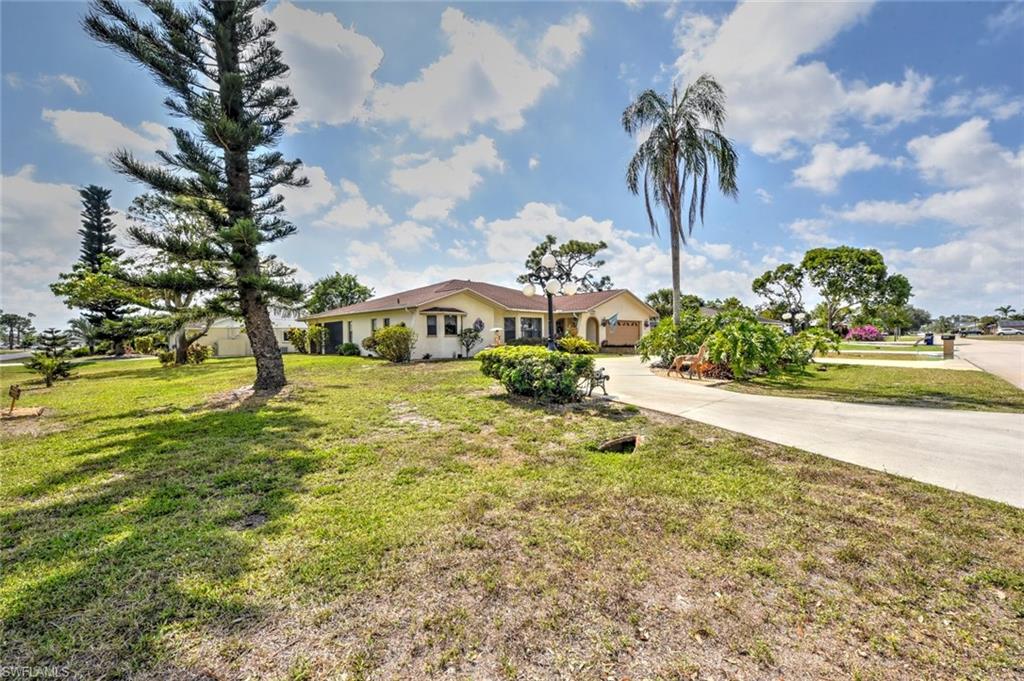 SAN CARLOS PARK - Residential
