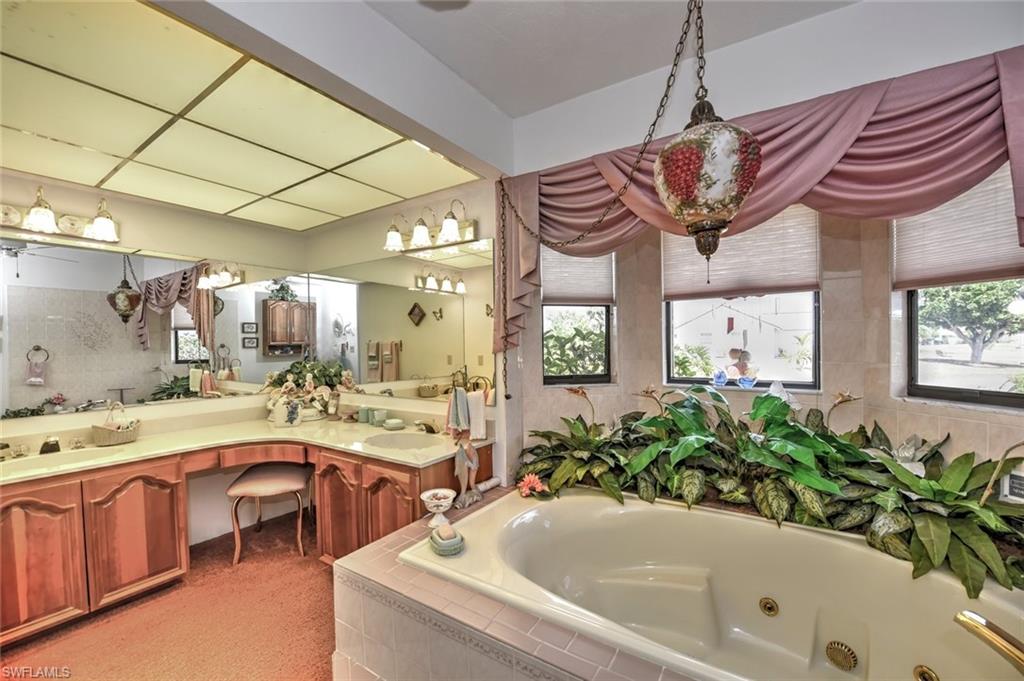 SAN CARLOS PARK - Residential