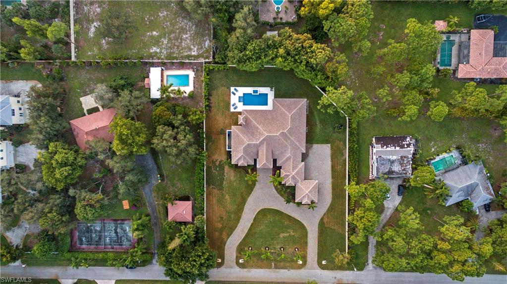 PINE RIDGE - Residential