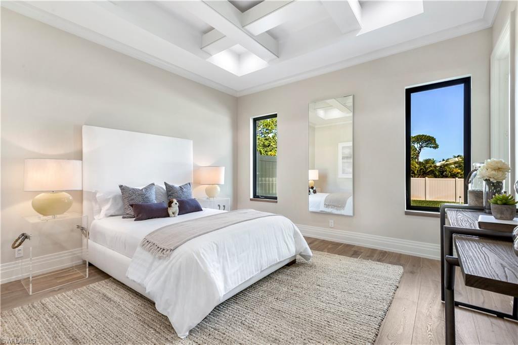 PINE RIDGE - Residential